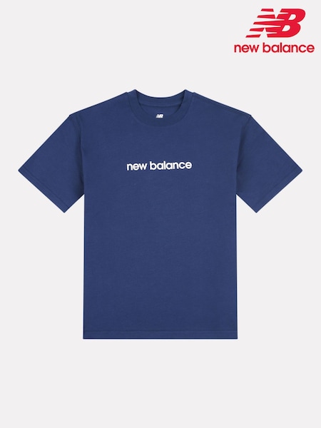 New Balance Blue Kids Baseball Player Back Graphic 100% Cotton T-Shirt (H19974) | R$ 245 - R$ 295
