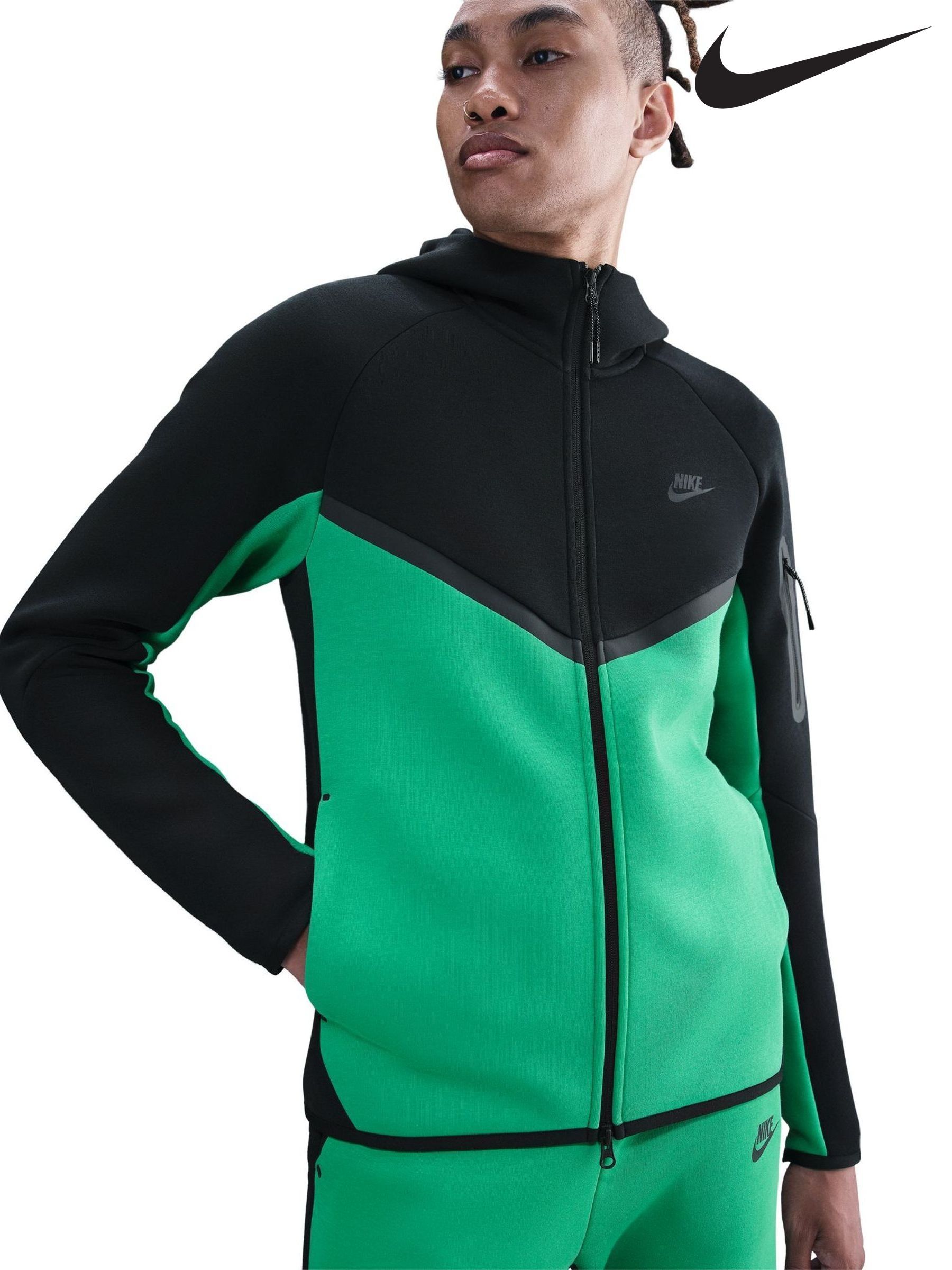 nike tech fleece colours