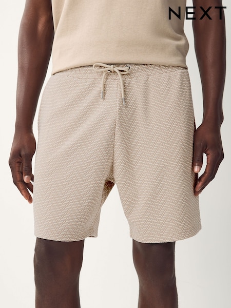 Neutral Textured Geometric Pattern Jersey Shorts (H20368) | €35