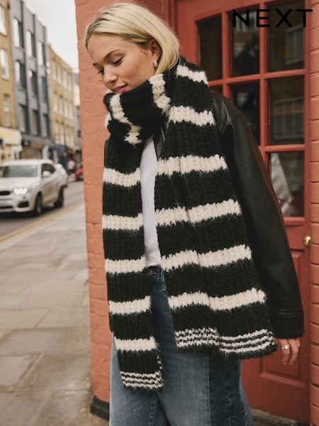 Black/White Knitted Wool Blend Striped Scarf (H21362) | AED101
