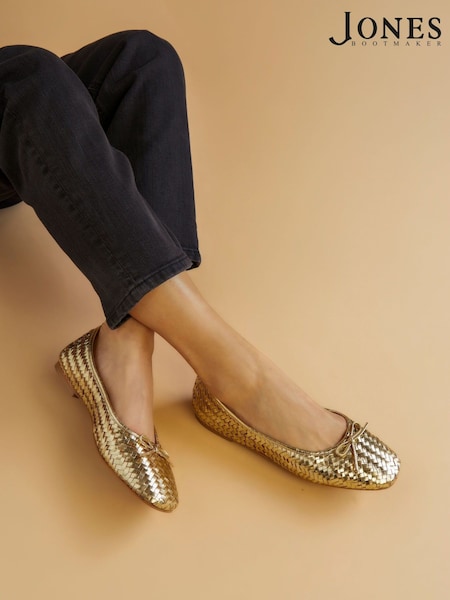 Jones Bootmaker Gold Stephanie Leather Pumps (H21562) | $173