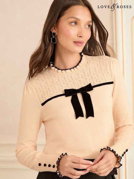 Cream Velvet Bow - Love & Roses Crew Neck Pointelle Sleeve Bow Jumper (H22984) | R$ 385