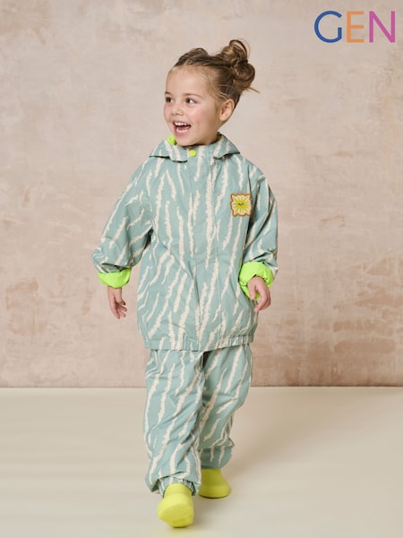 Verde - GEN Tiger Print Shower Resistant Rain Jacket (H24814) | 209 LEI