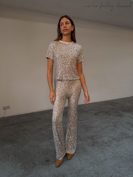 Never Fully Dressed White Silver Sequin T-Shirt (H25049) | €32
