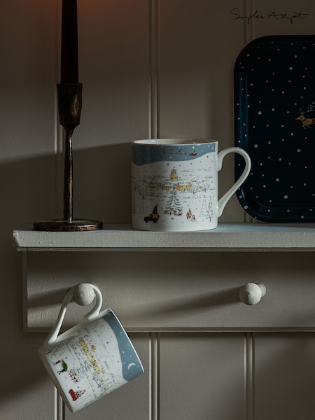 Sophie Allport White Home for Christmas Scene Mug (H25199) | €25