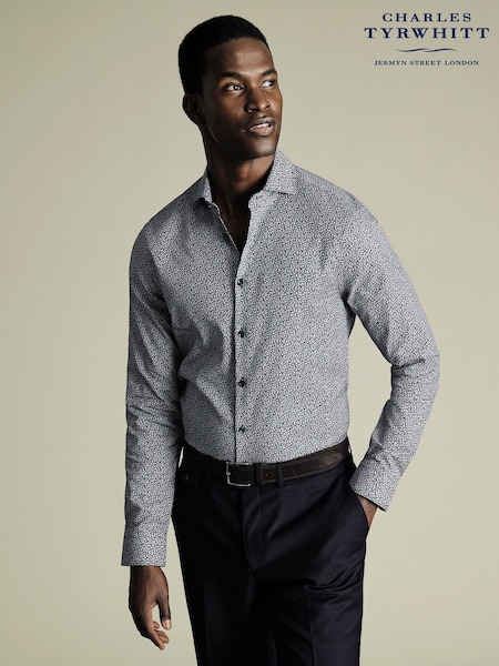 Charles Tyrwhitt Ink Blue Slim Fit Non-Iron Stretch Bird Printed 100% Cotton Shirt (H27827) | R$ 740