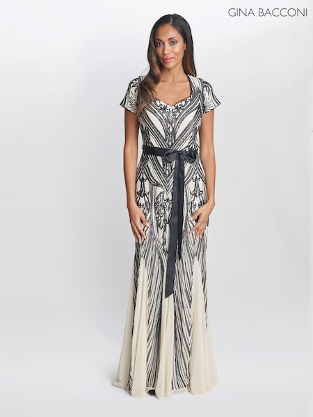 Gina Bacconi Amelia Sweetheart Neck Embroidered Maxi White Dress (H29970) | €501