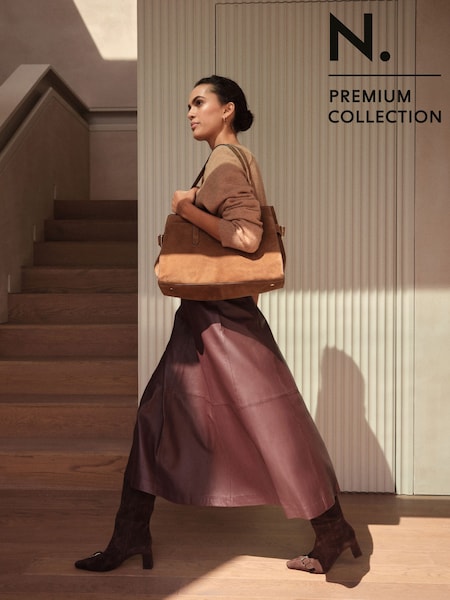 Berry Red N. Premium Real Leather Skirt (H40603) | €233