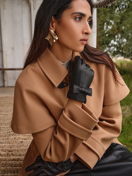 Love & Roses Black Leather Look Bow Trim Gloves (H42147) | €31
