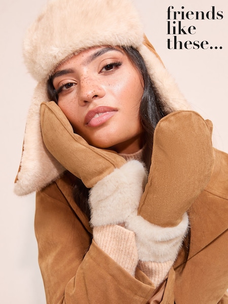 Friends Like These Cosy Faux Suede and Fur Mittens Gloves (H42249) | ‏83 ر.ق.