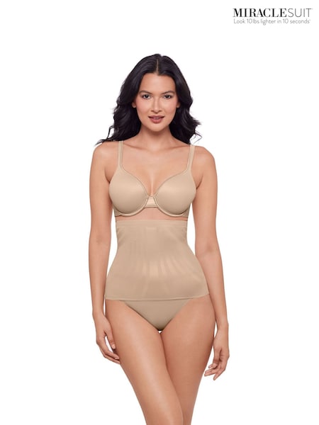 Miraclesuit Modern Firm Control Pull On Waist Cincher Nude Shapewear with Lycra Fit Sense Technology (H45834) | R$ 415