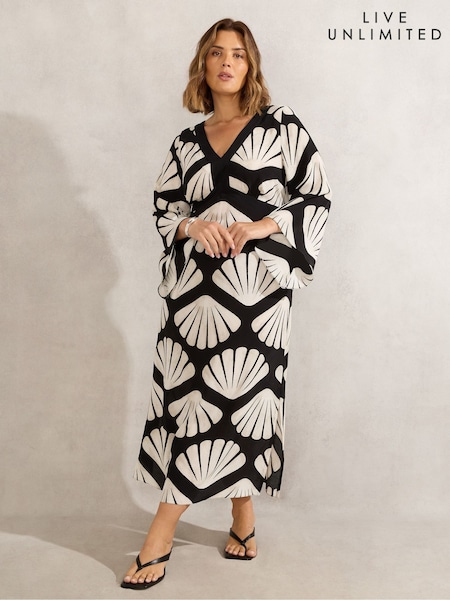 Live Unlimited Black Curve Petite Shell Print Flared Sleeve Maxi Dress (H46648) | €140