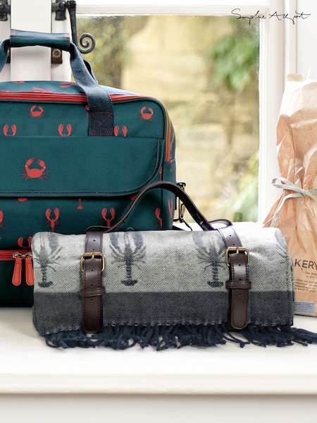 Sophie Allport Blue Lobster Picnic Blanket with Straps (H48819) | €68