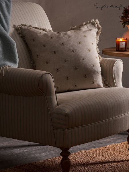 Sophie Allport Natural Linen Bee Cushion (H48831) | €86