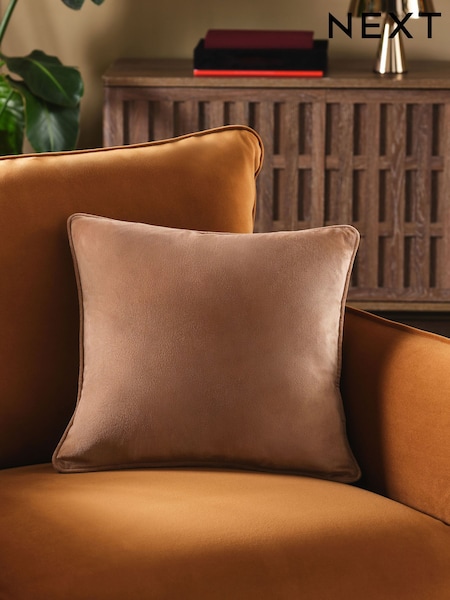 Matte Velvet Cushion (H50470) | ‏34 ر.ق.