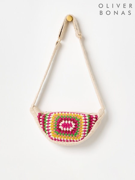 Oliver Bonas Cream Rectangular Granny Square Crochet Belt Bag (H50492) | R$ 375