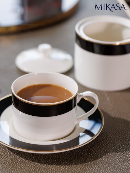 Mikasa Set of 4 White Luxe Deco Fine China Tea Cup and Saucer (H52248) | €29