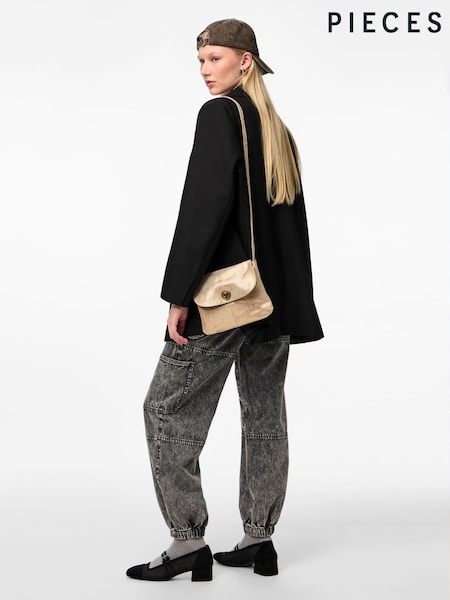 PIECES Leather Cross-Body Bag (H53154) | R$ 415