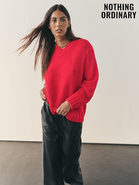 Nothing Ordinary Red Knitted Shallow V-Neck Jumper (H54281) | €115.50