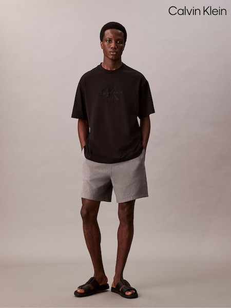 Calvin Klein Grey Premium Terry Monogram Shorts (H55256) | €102
