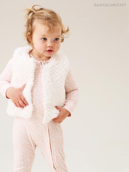 Angel & Rocket Aubrey Knitted Blanket (H55377) | ‏155 د.إ.‏