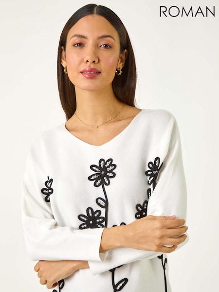 לבן - Roman Floral Print Embroidery Knit Jumper (H55964) | ‏239‏₪