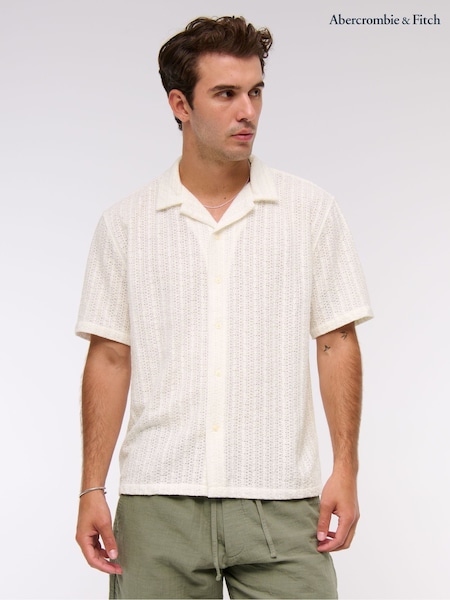 Abercrombie & Fitch Cropped Back Graphic Print Button Through Shirt (H57442) | €79