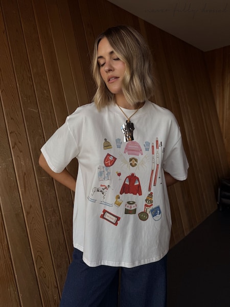 Never Fully Dressed White Ski T-Shirt (H58443) | 243 QAR