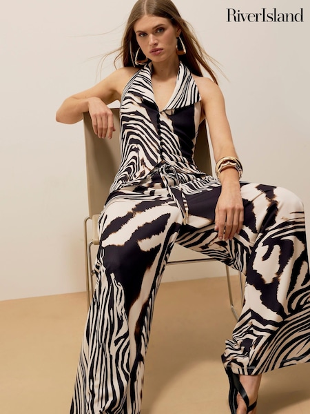 River Island Brown Drawstring Top And Trousers Sets (H59537) | R$ 355