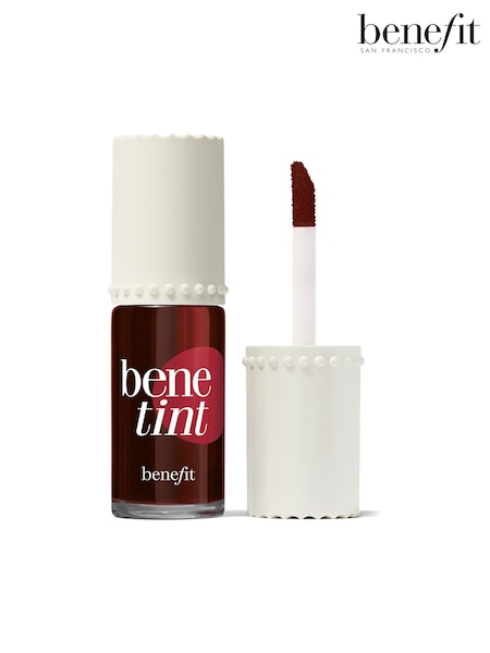 Benefit Dark Cherry Lipstick (H60196) | €29