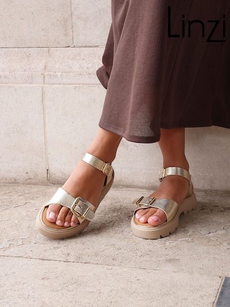 Linzi Gold Comet Flatform Sandals With Buckle Detail (H60994) | R$ 375