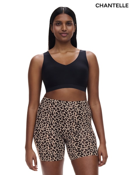 Chantelle Soft Stretch Seamless One Size High Waisted Mid Thigh Shorts (H62243) | € 47