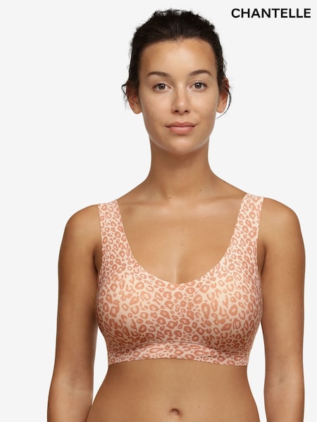 Chantelle Animal Print Soft Stretch Seamless V-Neck Padded Crop Top (H62545) | ₪211