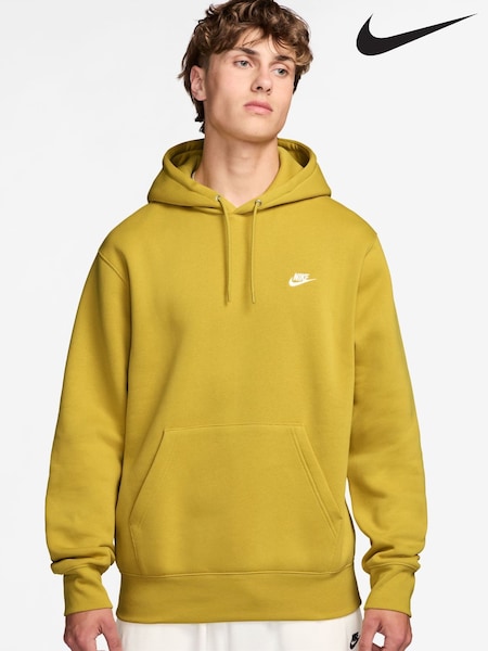 Azafrán Amarillo - Nike Club Pull Over Hoodie (H64710) | 78 €