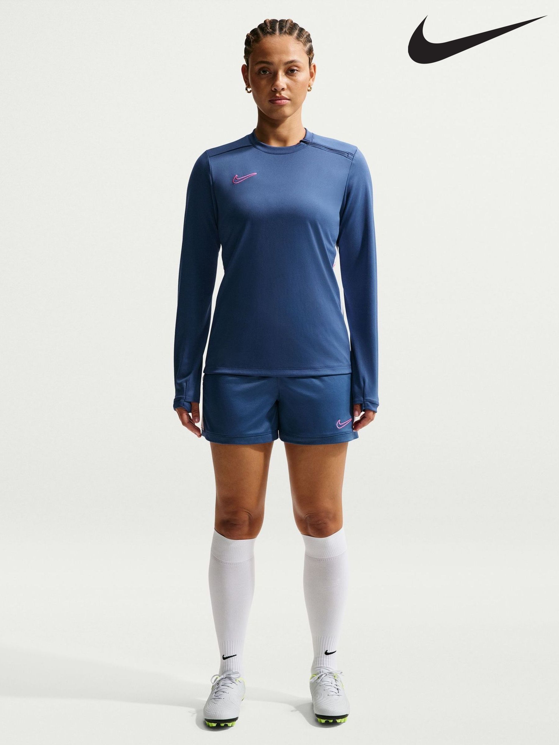 nike soccer long sleeve