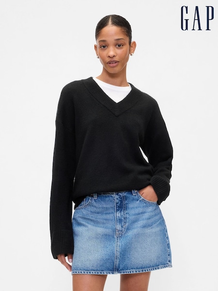Gap Black V-Neck Jumper (H66447) | €38