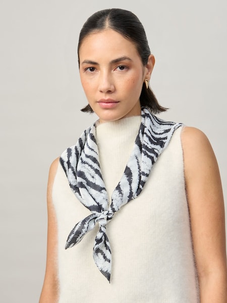Aela Zebra Print Black Scarf (H68139) | 75 QAR