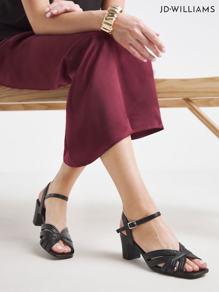 JD Williams Strappy Block Heel Sandals (H68897) | 57 €