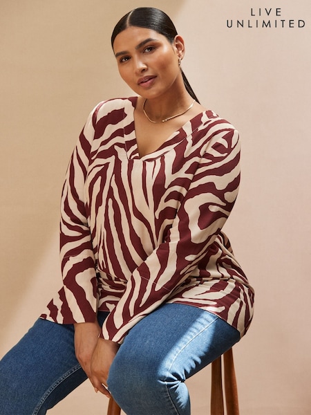 Live Unlimited Cream Animal Print Split Sleeve Blouse (H71910) | €98