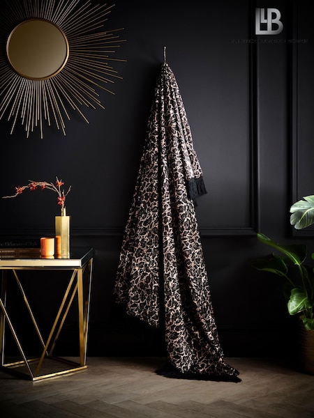 Laurence Llewelyn-Bowen Josephine Velvet Throw (H74995) | ‏291 د.إ.‏