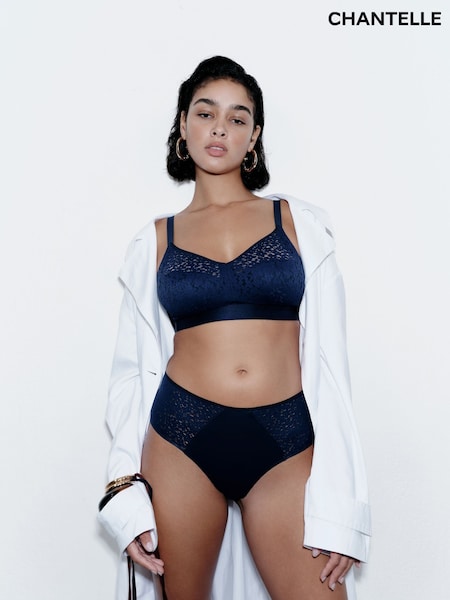 Chantelle Blue Norah Soft Feel Floral Print Non Wired Support Bra (H76529) | R$ 535