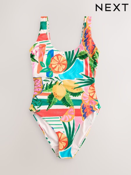 أحمر/ نقشة استوائية باللون الأخضر - Dd+ Wired Scoop Neck Tummy Control Swimsuit (H77985) | ‏264 ر.ق.