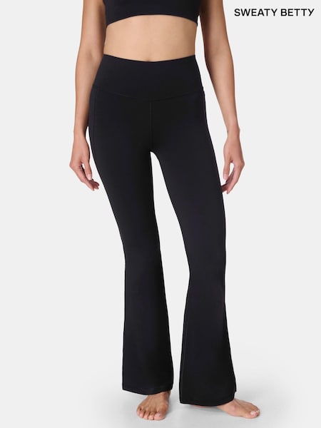 Negro - Sweaty Betty Ultimate Studio Flare Trousers (H80624) | 120 €