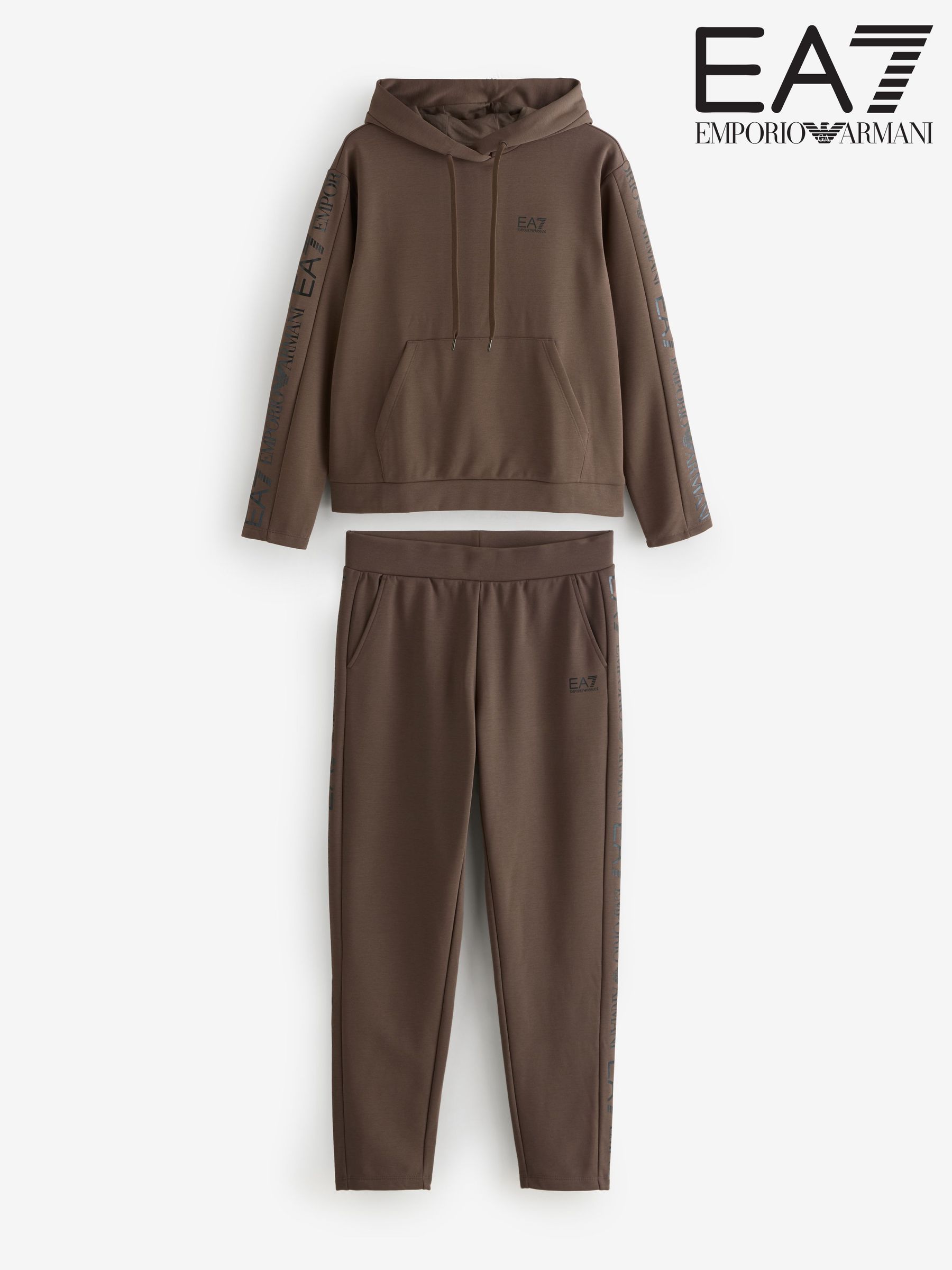 EA7 Clothing & Sportswear | Emporio Armani 7 collection