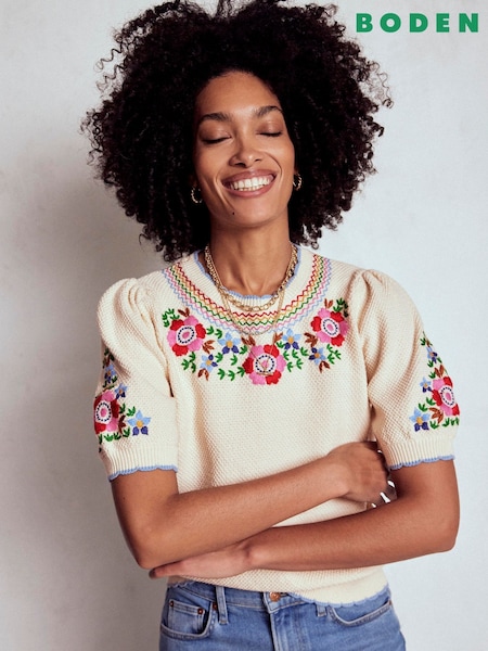Boden Cream Puff Sleeve Embroidery T-Shirt (H82655) | €125