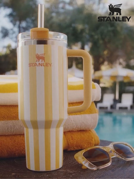 Stanley Butter Cabana Gloss Quencher H2.0 Flow State Tumbler 1.18L Water Bottle (H82857) | €68