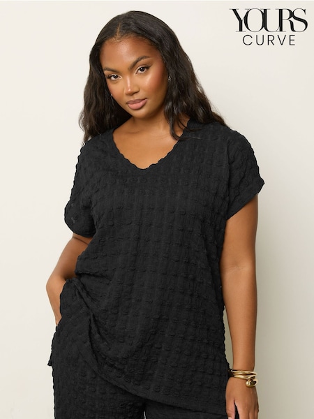 Preto - Yours Curve Bubble Texture Grown On T-Shirt (H86713) | R$ 235