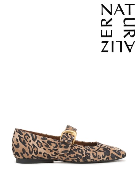 Naturalizer Cosmic Wide Fit Mary Janes Shoes (H90902) | €152