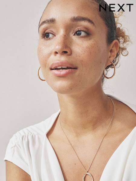 Gold Tone Sparkle Detail Hoop Earrings (H91801) | €11