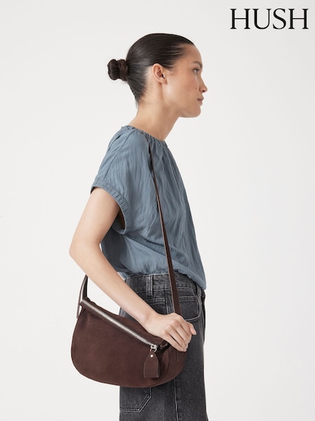 Hush Brown Zippy Crescent Leather Cross-Body Bag (H92321) | €185